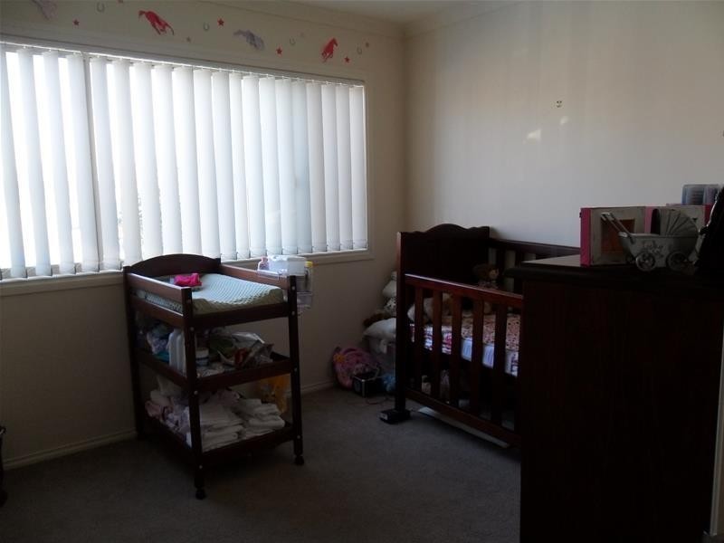 1/6A Iris Place, Pakenham VIC 3810