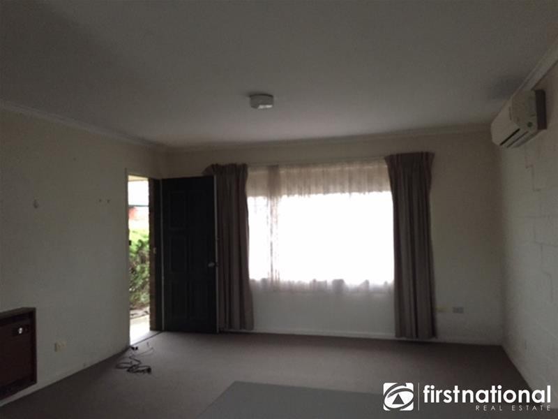 5/2-4 Charles Street, Pakenham VIC 3810