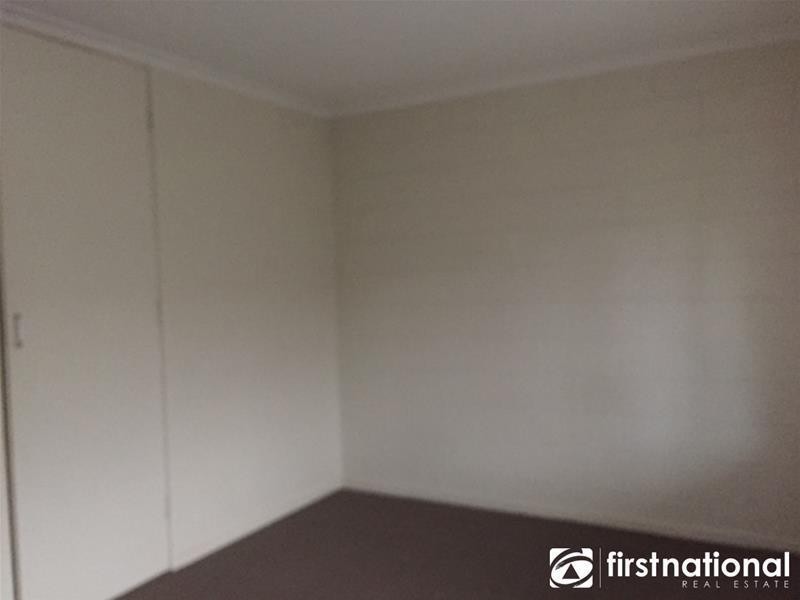 5/2-4 Charles Street, Pakenham VIC 3810