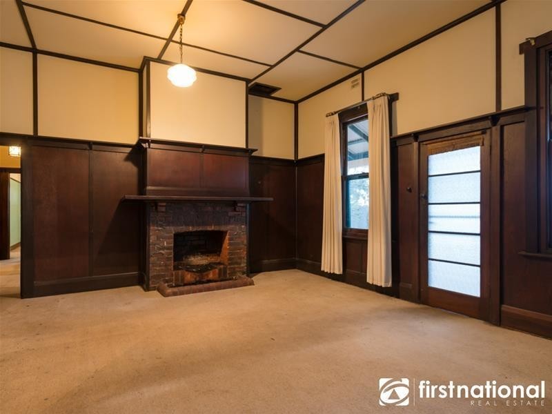 65 Racecourse Road, Pakenham VIC 3810