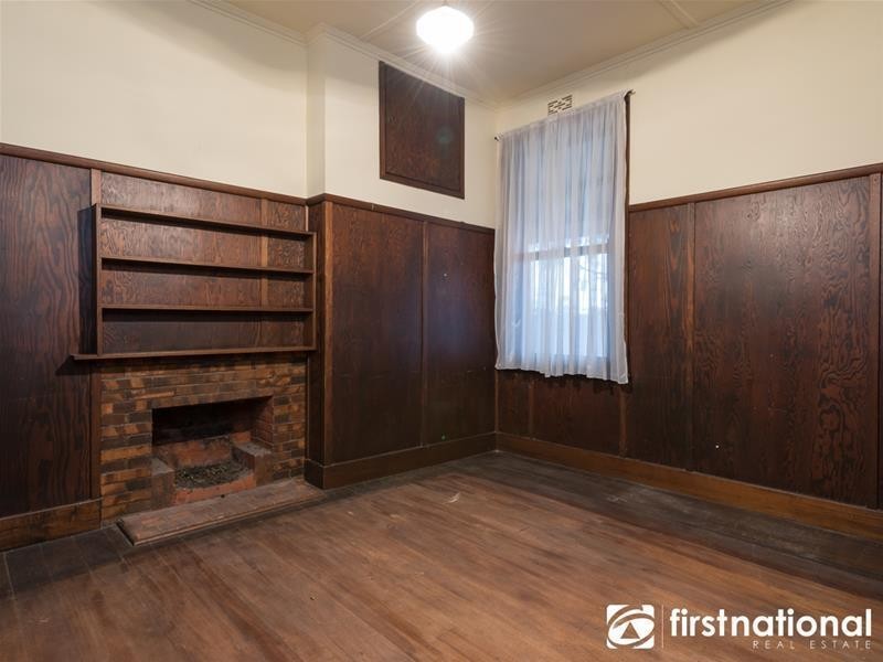 65 Racecourse Road, Pakenham VIC 3810