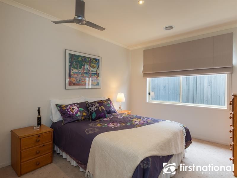 24 Streeton Way, Berwick VIC 3806