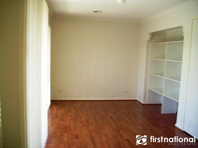 10 Ashton Rise, Narre Warren South VIC 3805