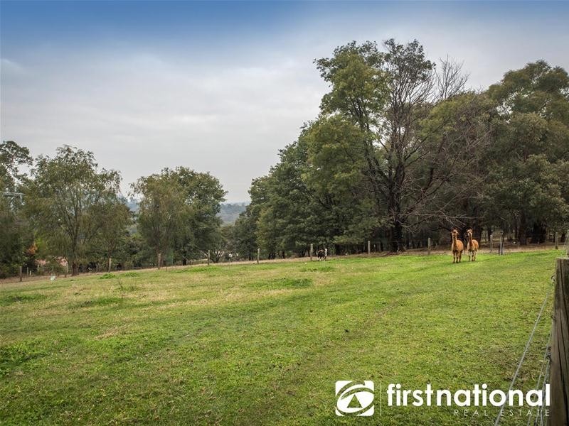 57 Girrawheen Road, Maryknoll VIC 3812