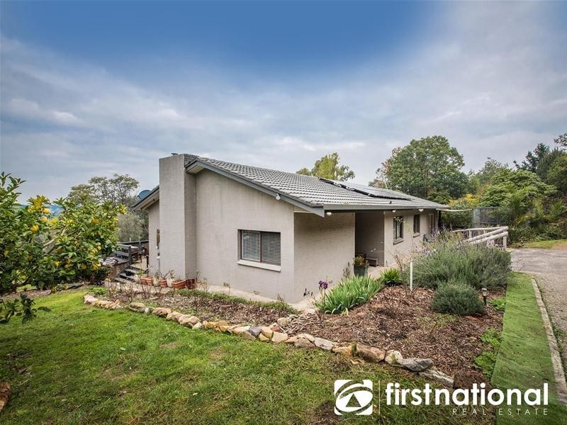 57 Girrawheen Road, Maryknoll VIC 3812