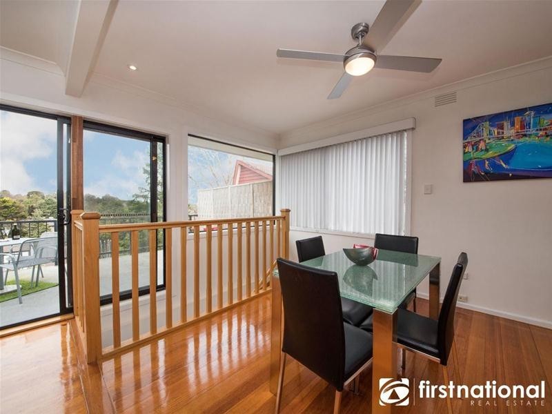 8 Inglis Road, Berwick VIC 3806