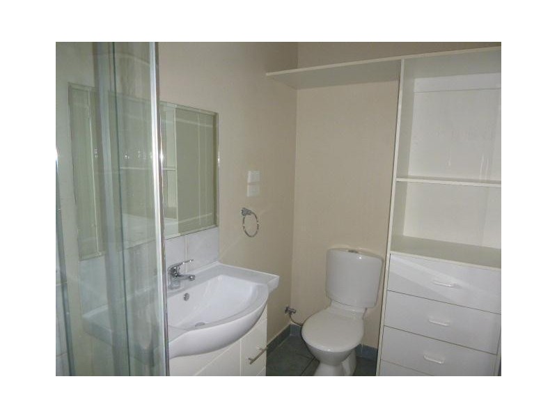 2 Peron  Court, Narre Warren VIC 3805