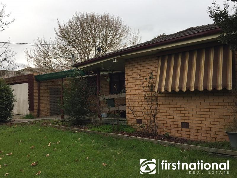 14 Wadsley Avenue, Pakenham VIC 3810