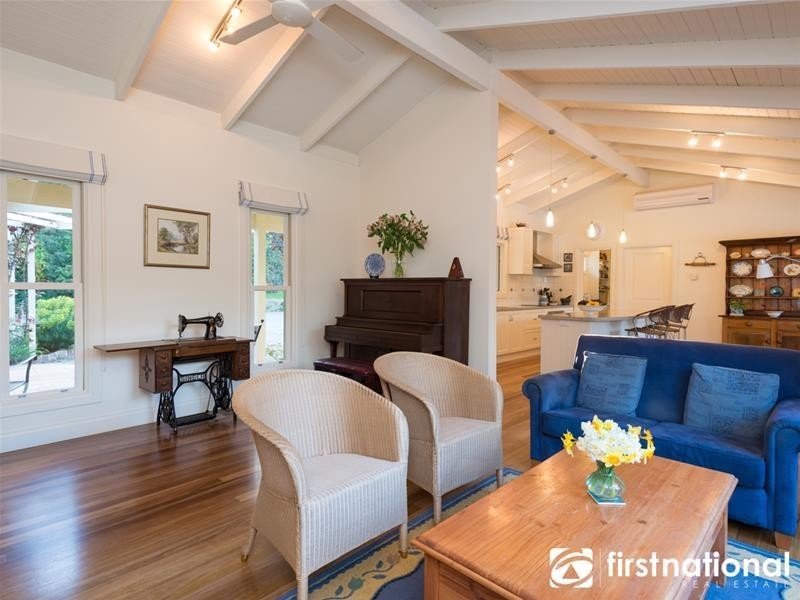 58 Buchanan Road, Berwick VIC 3806