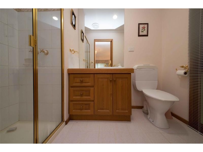 7 Lightwood Court, Berwick VIC 3806