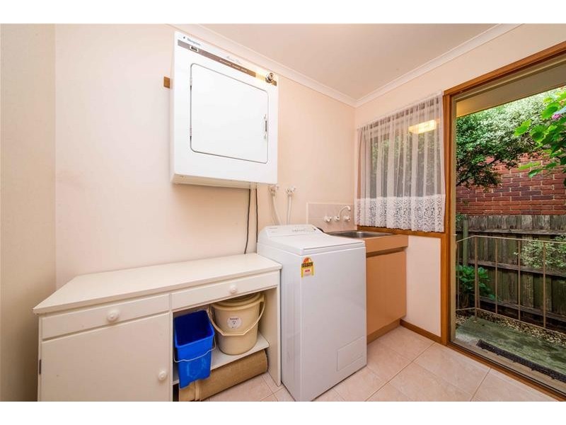 7 Lightwood Court, Berwick VIC 3806