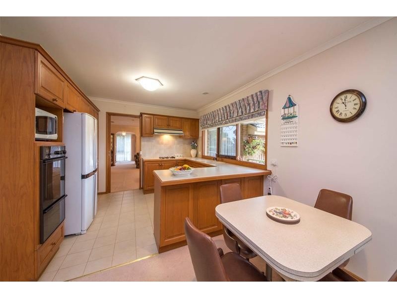 7 Lightwood Court, Berwick VIC 3806