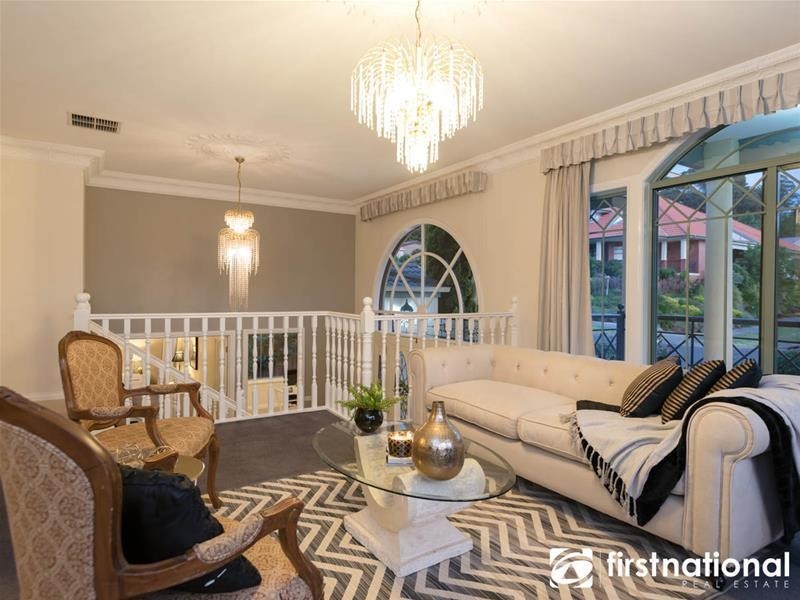 34 Balmain Drive, Berwick VIC 3806