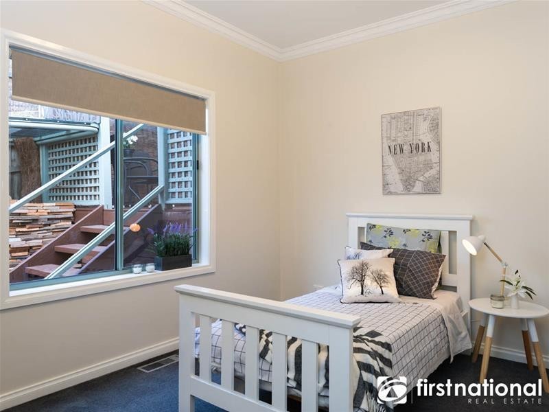 34 Balmain Drive, Berwick VIC 3806