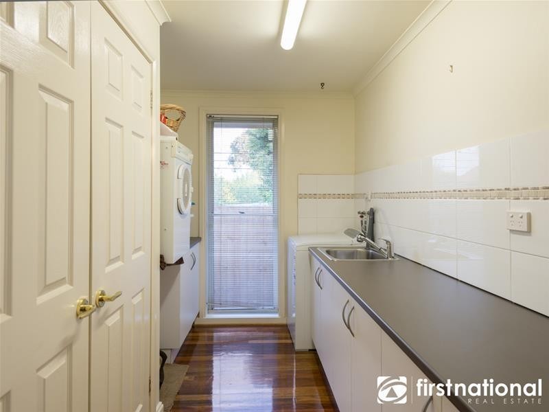 4 Cowper Rise, Berwick VIC 3806