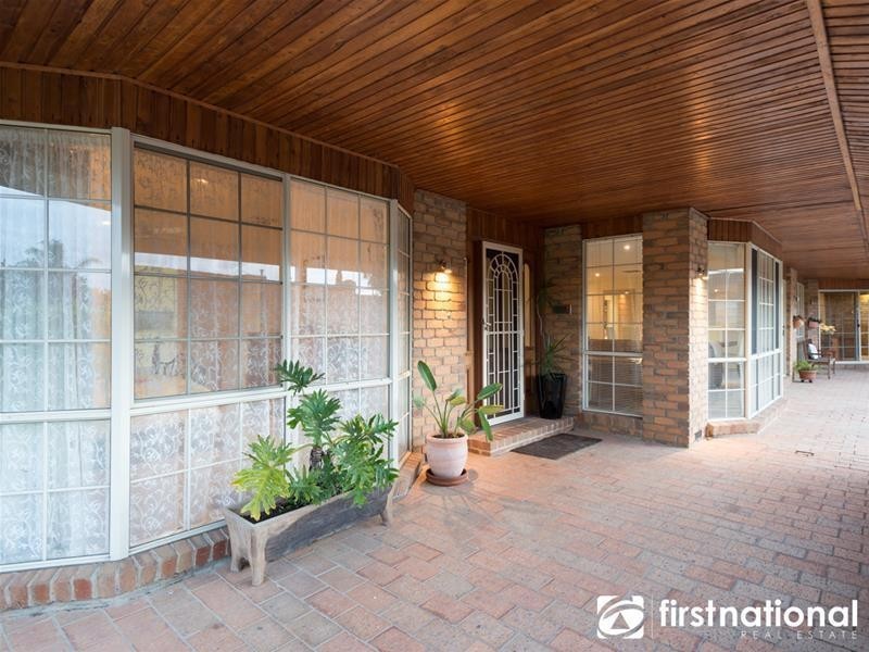 4 Cowper Rise, Berwick VIC 3806