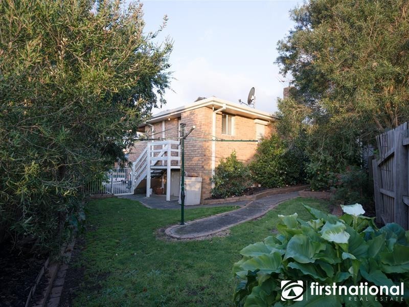 4 Cowper Rise, Berwick VIC 3806