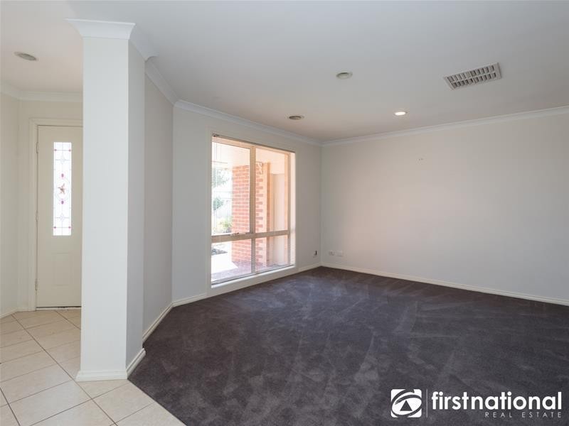 48 Marsh Grove, Berwick VIC 3806