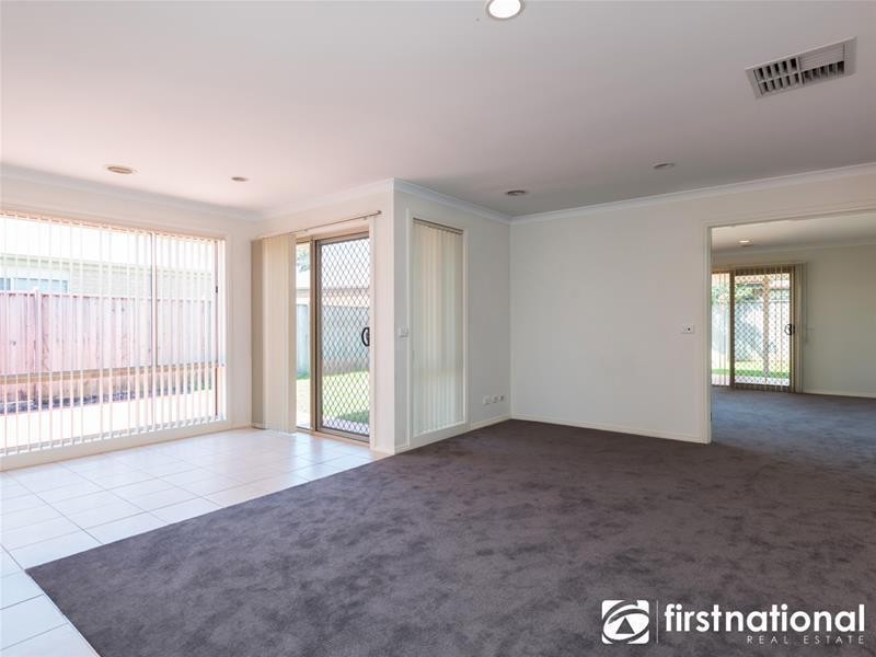 48 Marsh Grove, Berwick VIC 3806