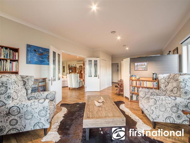 17 Windermere Boulevard, Pakenham VIC 3810