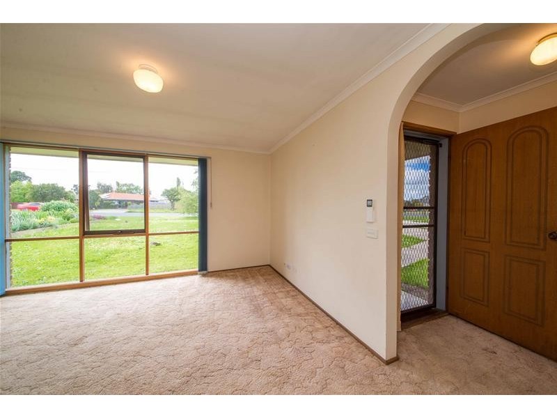 91 Racecourse Road, Pakenham VIC 3810