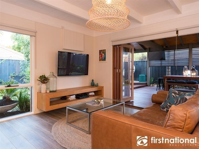 2 Jacqueline Court, Berwick VIC 3806