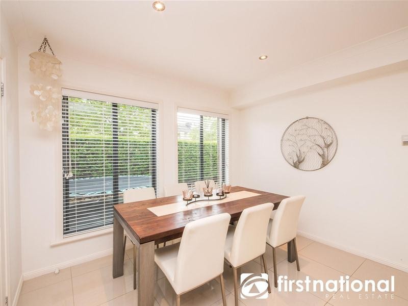 1 Cropton Place, Narre Warren South VIC 3805