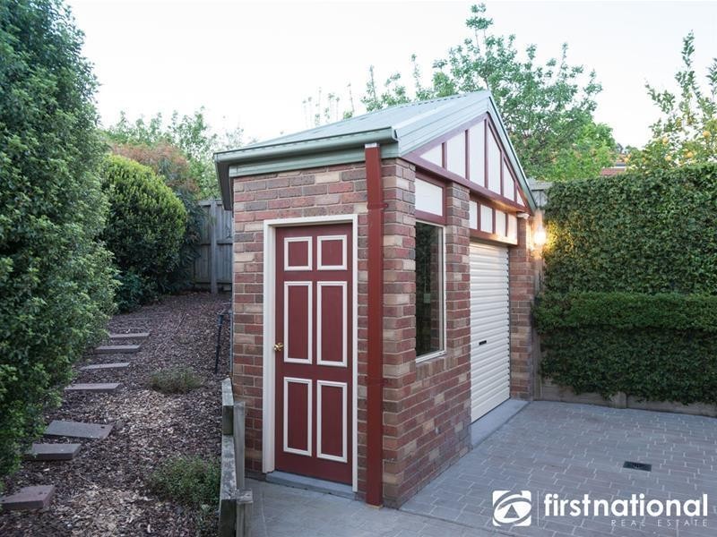 7 Temple-Wood Court, Berwick VIC 3806