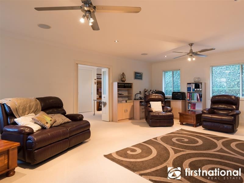 7 Temple-Wood Court, Berwick VIC 3806