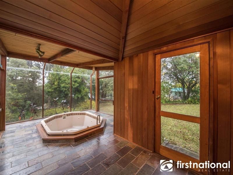 15 Beaconsfield-Emerald Road, Beaconsfield Upper VIC 3808