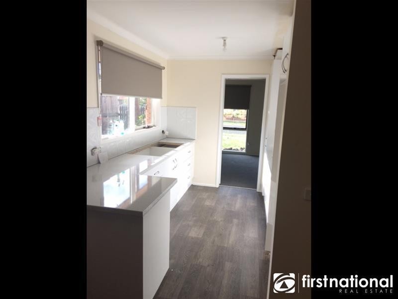 24 Cameron Way, Pakenham VIC 3810