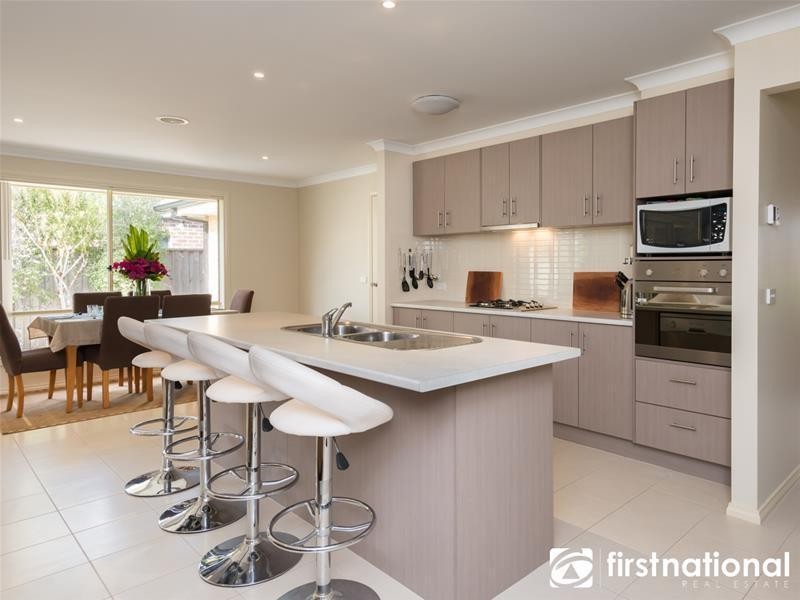 16 Briant Court, Narre Warren South VIC 3805