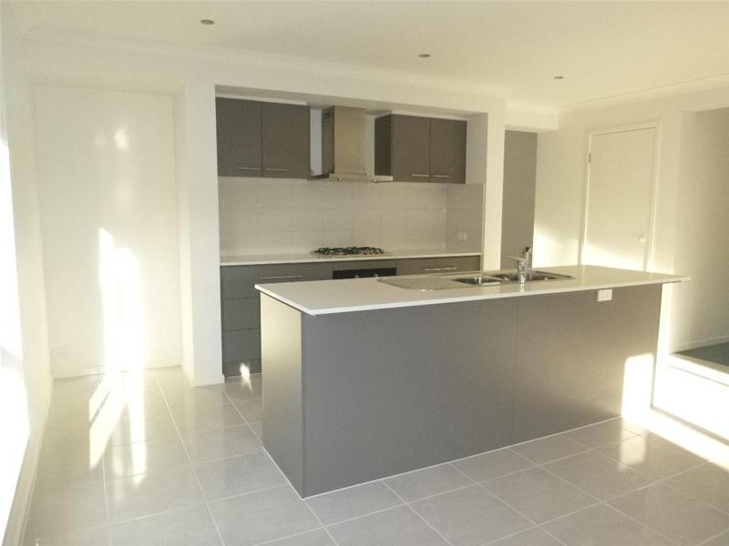 27 Celestine Drive, Officer VIC 3809