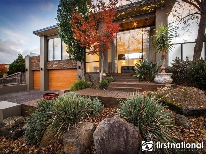 3 Leichhardt Way, Berwick VIC 3806