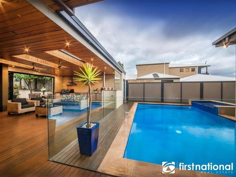 3 Leichhardt Way, Berwick VIC 3806