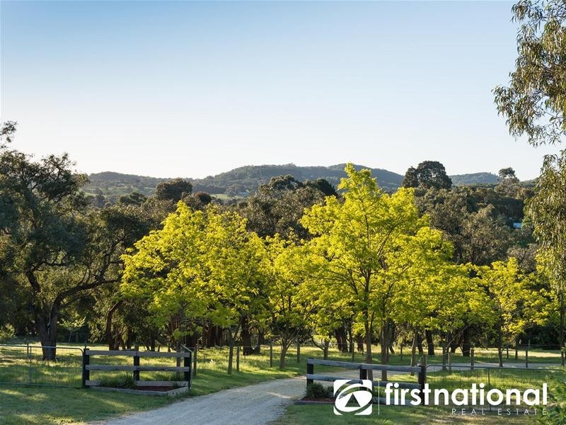 75 Mirrabooka Road, Maryknoll VIC 3812