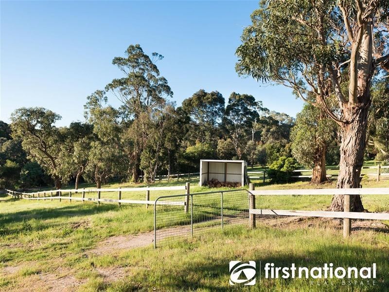 75 Mirrabooka Road, Maryknoll VIC 3812