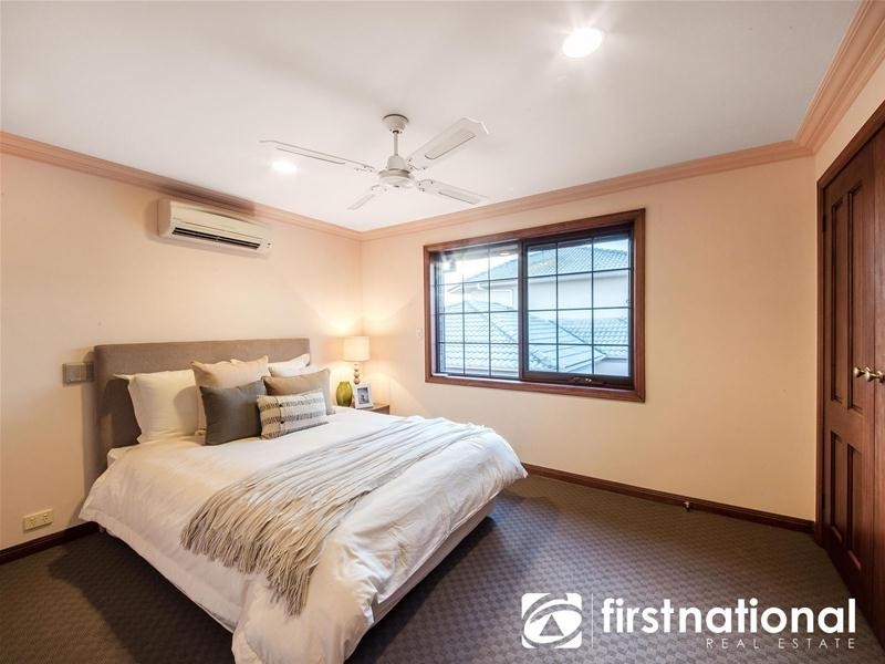 30 Edrington Park Drive, Berwick VIC 3806