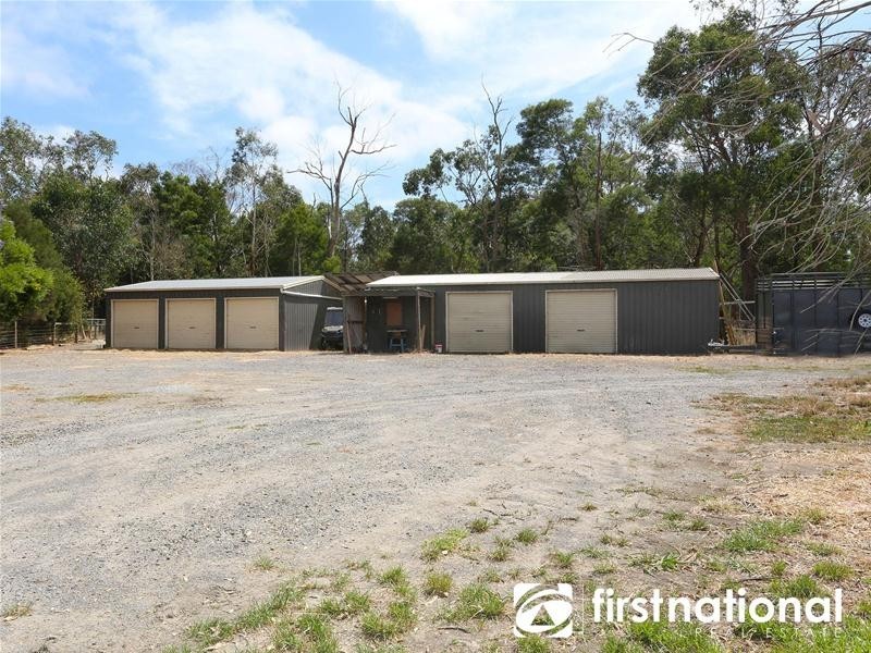 44 Seymour Road, Nar Nar Goon North VIC 3812