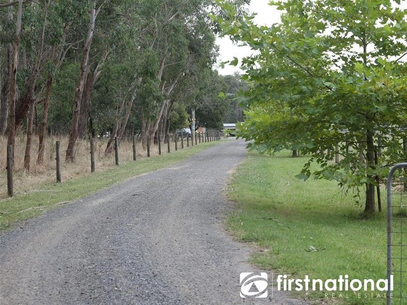 44 Seymour Road, Nar Nar Goon North VIC 3812