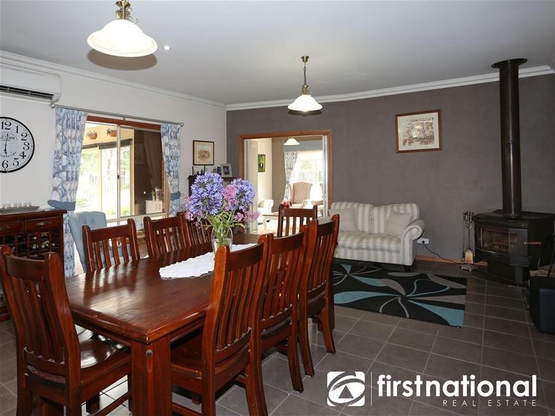 44 Seymour Road, Nar Nar Goon North VIC 3812