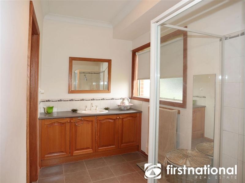 44 Seymour Road, Nar Nar Goon North VIC 3812