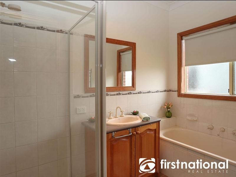 44 Seymour Road, Nar Nar Goon North VIC 3812