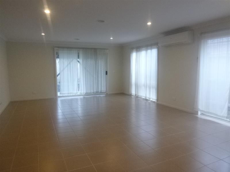 29 Celestine Drive, Officer VIC 3809