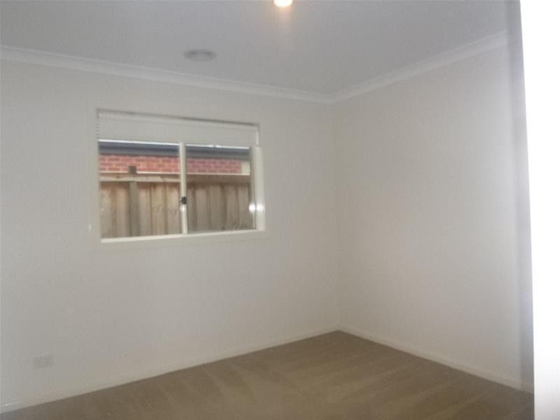 29 Celestine Drive, Officer VIC 3809