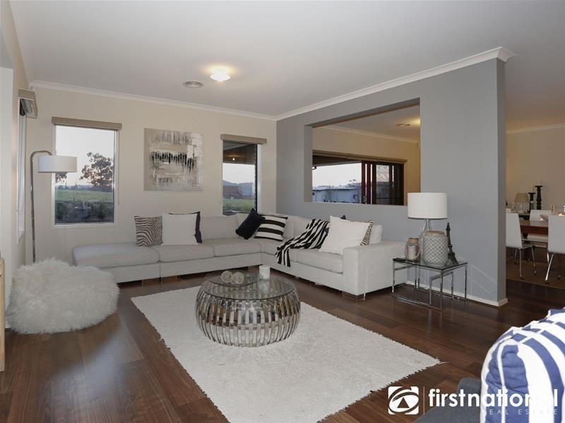 13 Gwen Meredith Drive, Bunyip VIC 3815