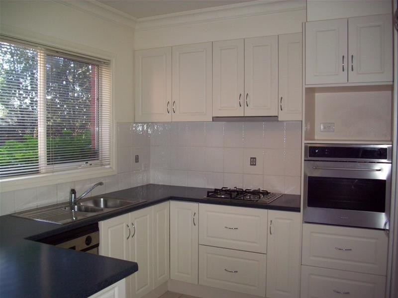 11/1-3 Young Road, Hallam VIC 3803