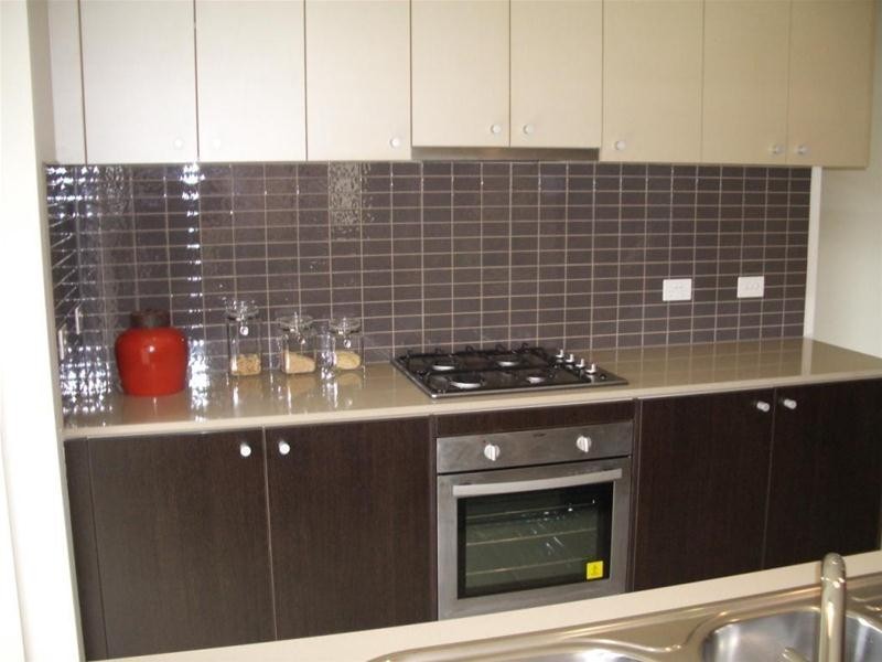 36 Yellowbox Crescent, Lyndhurst VIC 3975