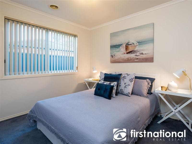 6 Tea Tree Close, Pakenham VIC 3810