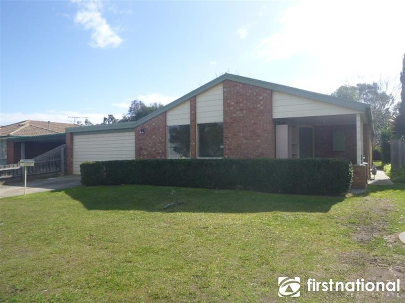 13 Alison Close, Pakenham VIC 3810